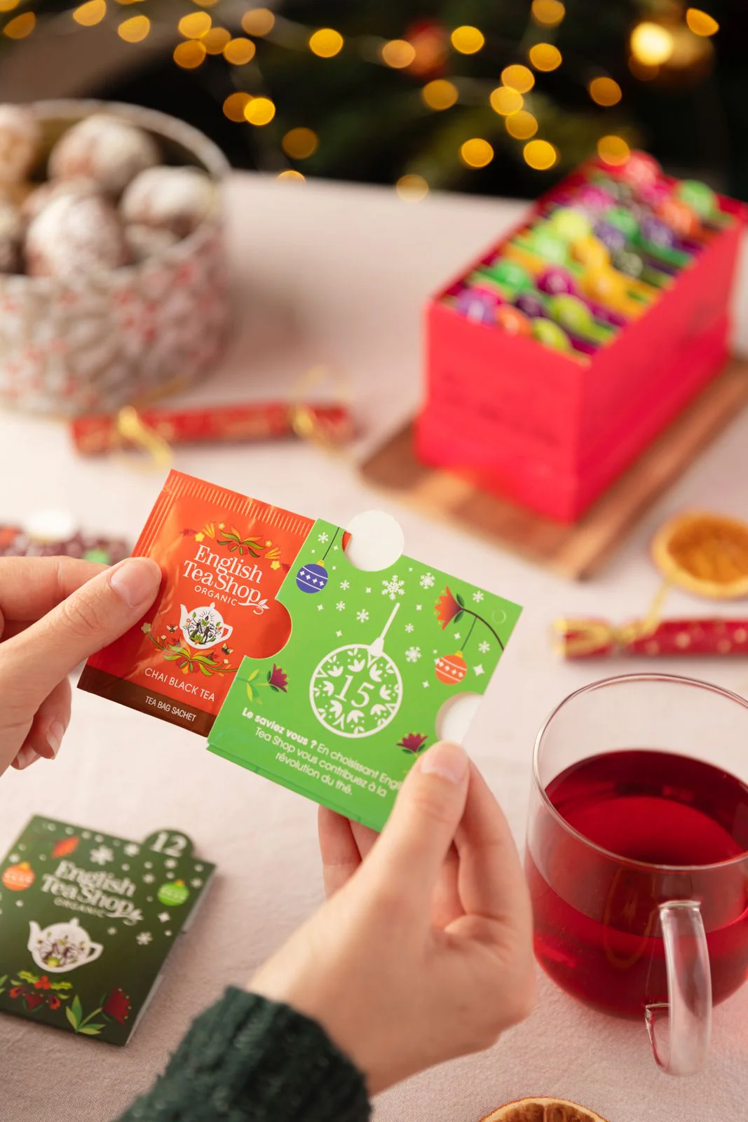Advent Calendar - White Gift Box - 25 Tea Sachets - Image 4